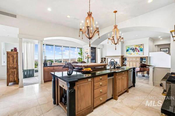 1545 E Nines Point Ln, Boise, ID 83702