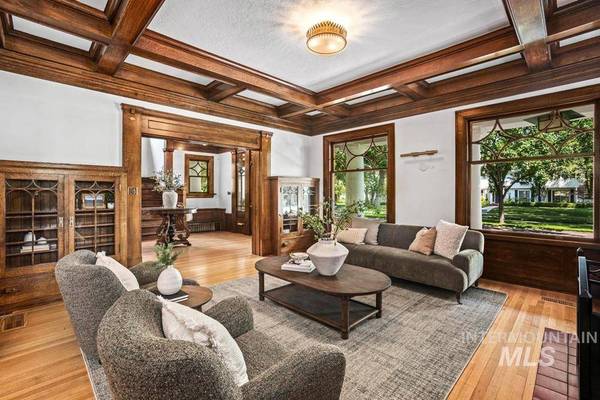 1505 N Harrison Blvd, Boise, ID 83702