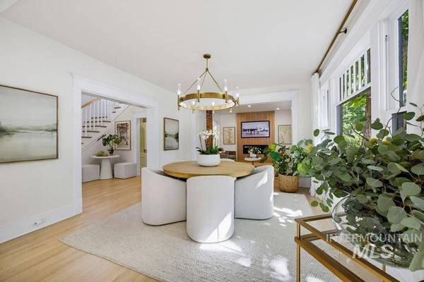 2004 N Harrison Blvd, Boise, ID 83702