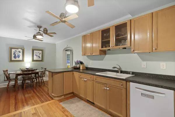 2343 Herndon Dr, Charleston, SC 29414