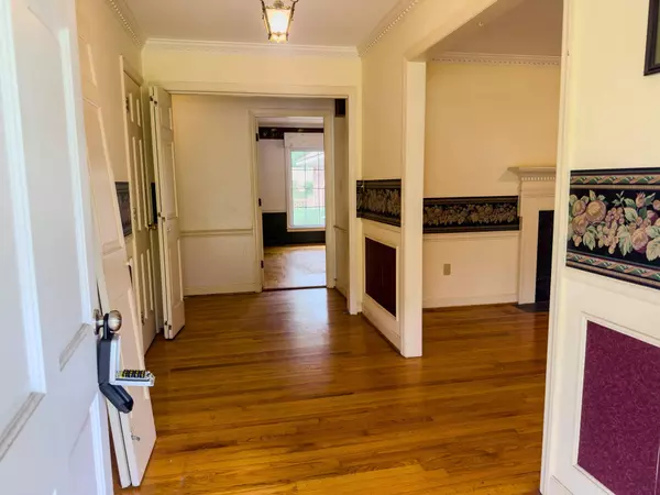 109 Quaker St, Saint George, SC 29477