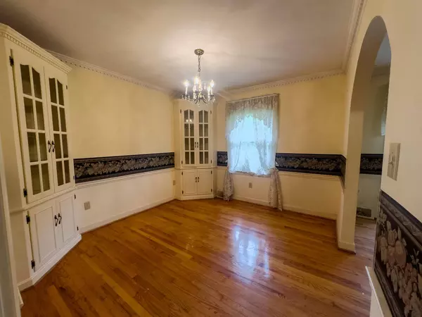 109 Quaker St, Saint George, SC 29477