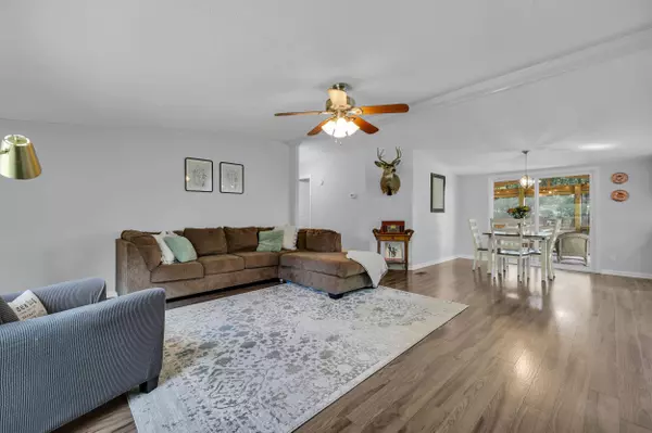 5773 Edgar Tumbleston Rd, Hollywood, SC 29449