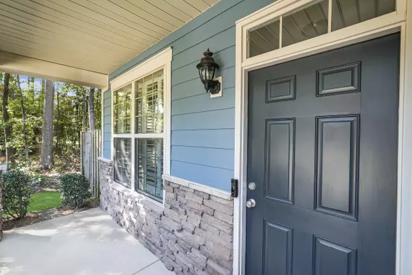 847 Bibury Ct, Charleston, SC 29414