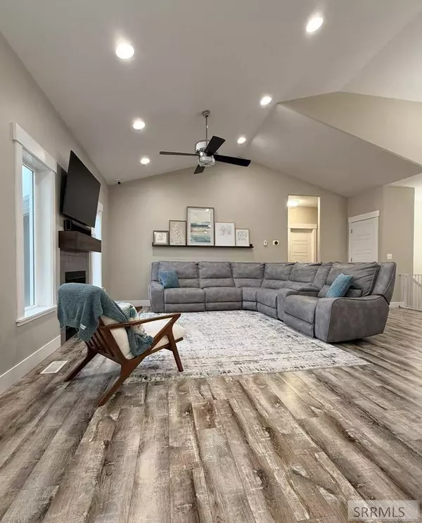 2835 Spring Gulch Drive, Ammon, ID 83406