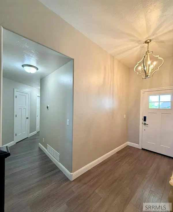 5138 Brylee Way, Iona, ID 83427