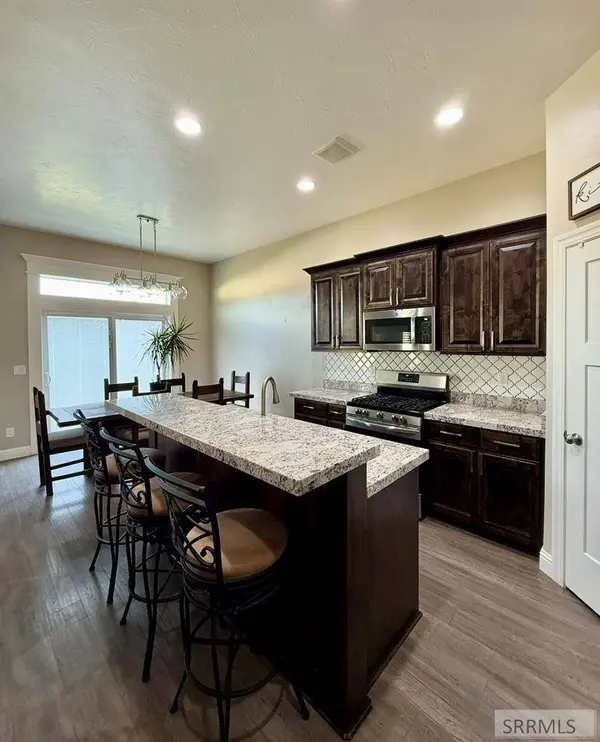 5138 Brylee Way, Iona, ID 83427
