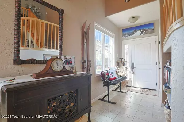 165 COBBLE CREEK Lane, Driggs, ID 83422