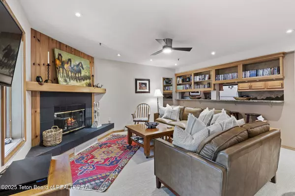 3944 S LAKE CREEK DRIVE #2-3-1, Wilson, WY 83014