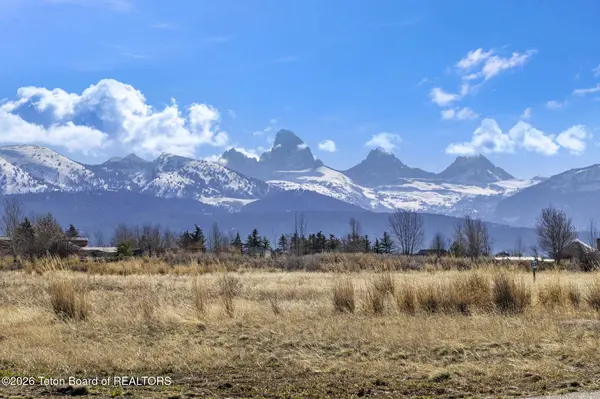 5441 PAINTED PONY Drive, Tetonia, ID 83452