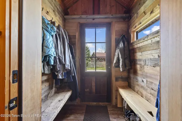 785 W HWY 33, Tetonia, ID 83452