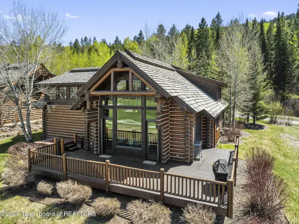 16 & 17 BLACKFOOT Trail, Victor, ID 83455