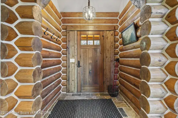 16 & 17 BLACKFOOT Trail, Victor, ID 83455