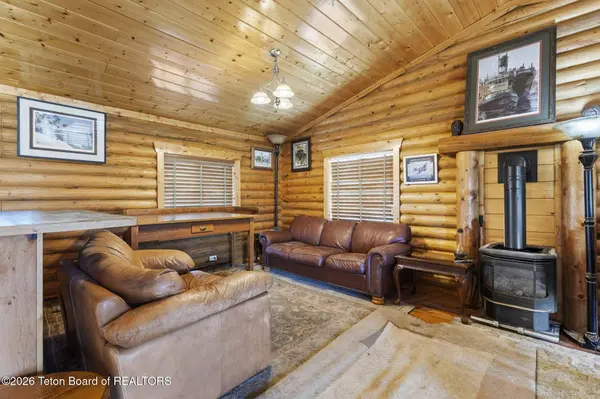 4589 PINNACLE Trail, Victor, ID 83455