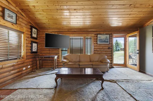4589 PINNACLE Trail, Victor, ID 83455