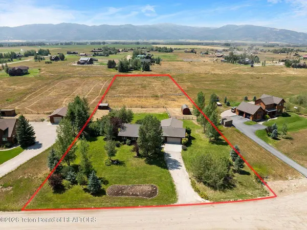 7302 Lakeside Rd, Victor, ID 83455-5465
