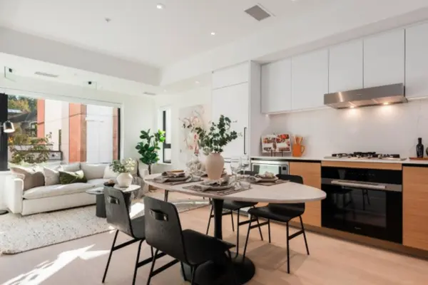 475 W 28th Ave #243, Vancouver, BC V5Y 0P2