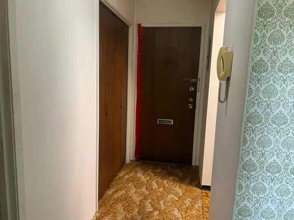 910 Fifth AVE #313, New Westminster, BC V3M 1Y2