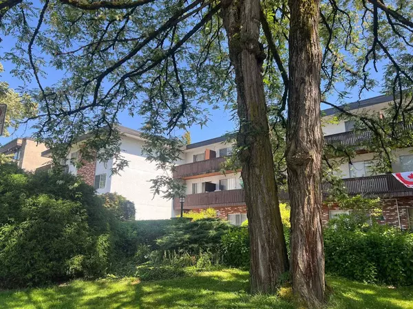 910 Fifth AVE #313, New Westminster, BC V3M 1Y2