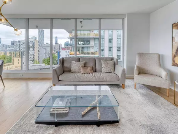 1180 Broughton ST #1704, Vancouver, BC V6G 2B1