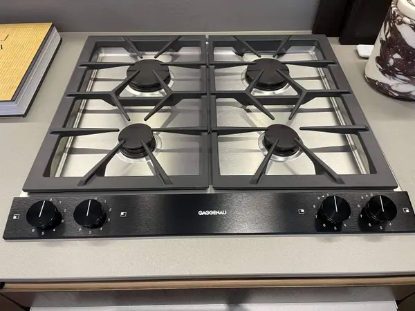 1277 Hornby ST #3005, Vancouver, BC V6Z 1W2