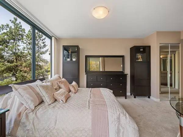 13353 108 AVE #203, Surrey, BC V3T 5T5