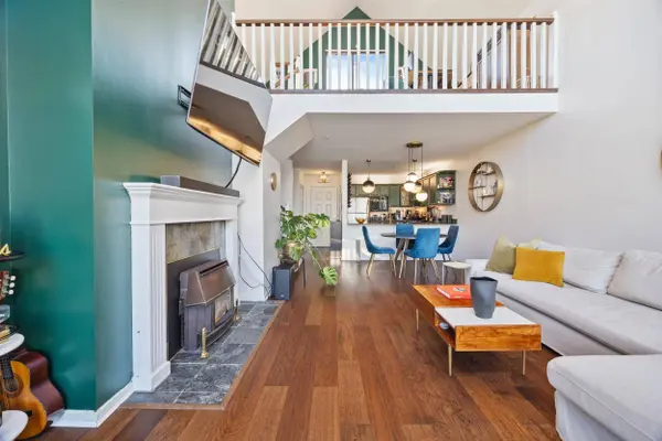 48 Richmond ST #406, New Westminster, BC V3L 5P4