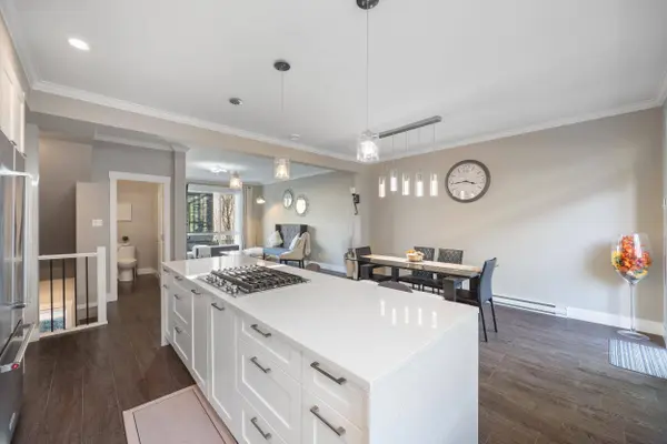 16488 64 AVE #154, Surrey, BC V3S 6X6