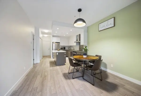 3399 Noel DR #209, Burnaby, BC V3J 0G8