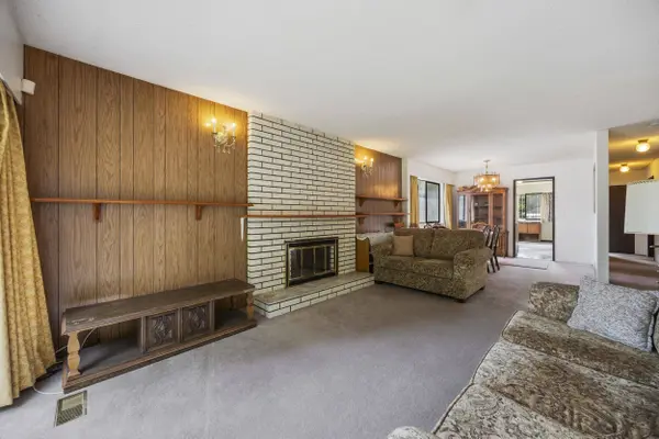 4355 Inverness ST, Vancouver, BC V5V 4X1