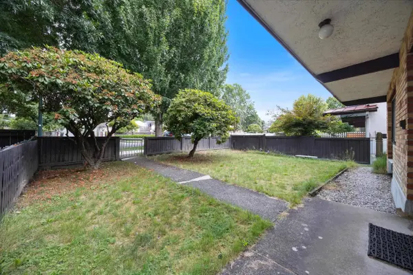 4355 Inverness ST, Vancouver, BC V5V 4X1