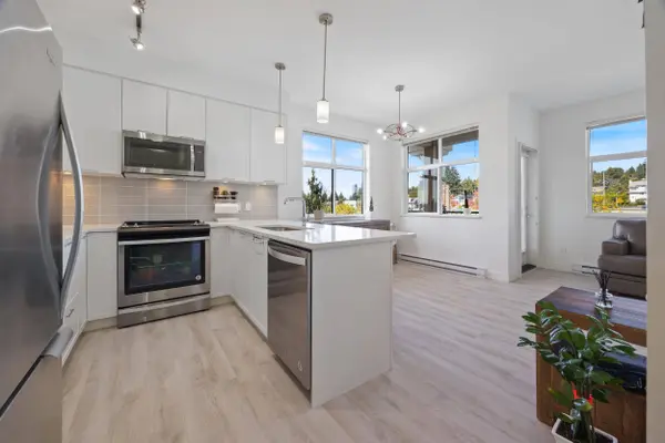 828 Gauthier AVE #417, Coquitlam, BC V3K 0E9