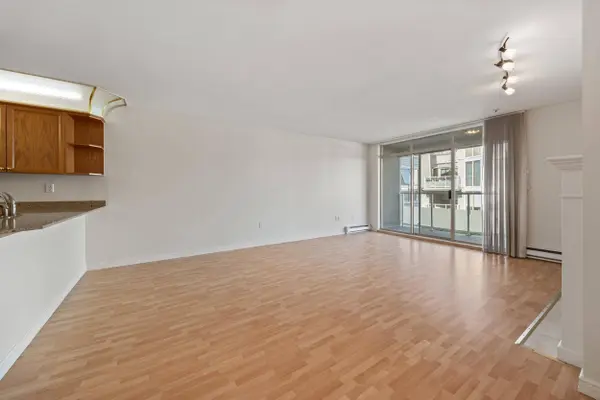 48 Richmond ST #306, New Westminster, BC V3L 5P4