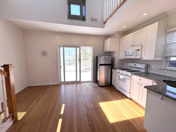 Rockaway Park, NY 11694,3-17 Beach 101st St
