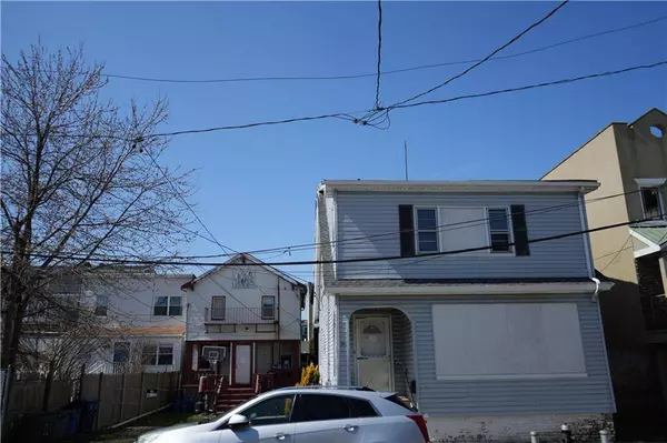 227 Beach 99th ST, Rockaway Park, NY 11694