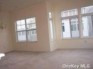 205 Aquatic PL, Arverne, NY 11692