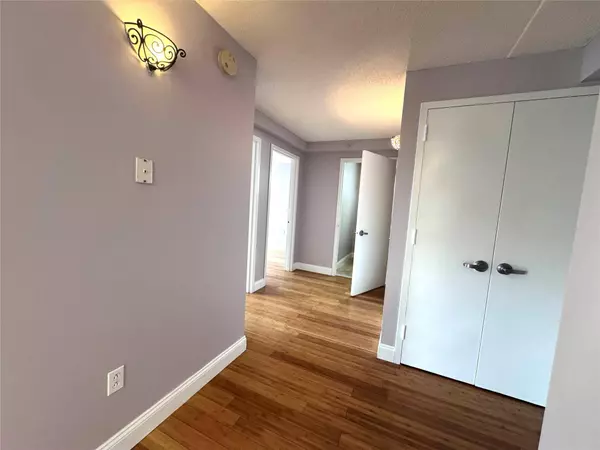 221 Beach 80th ST #2J, Rockaway Beach, NY 11693