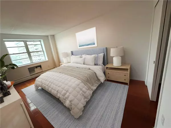 221 Beach 80th ST #4B, Rockaway Beach, NY 11693