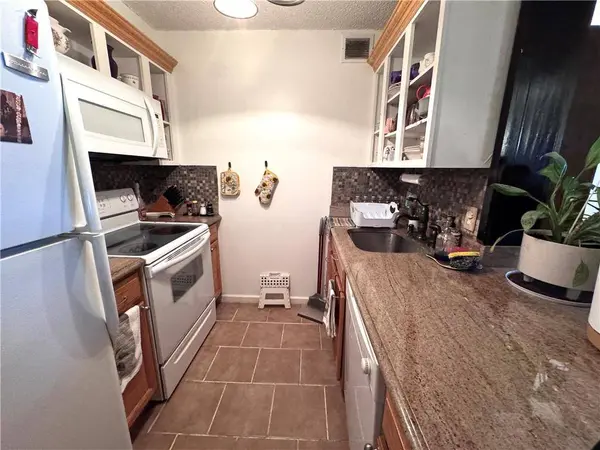 79-14 Rockaway Beach BLVD #3L, Rockaway Beach, NY 11693