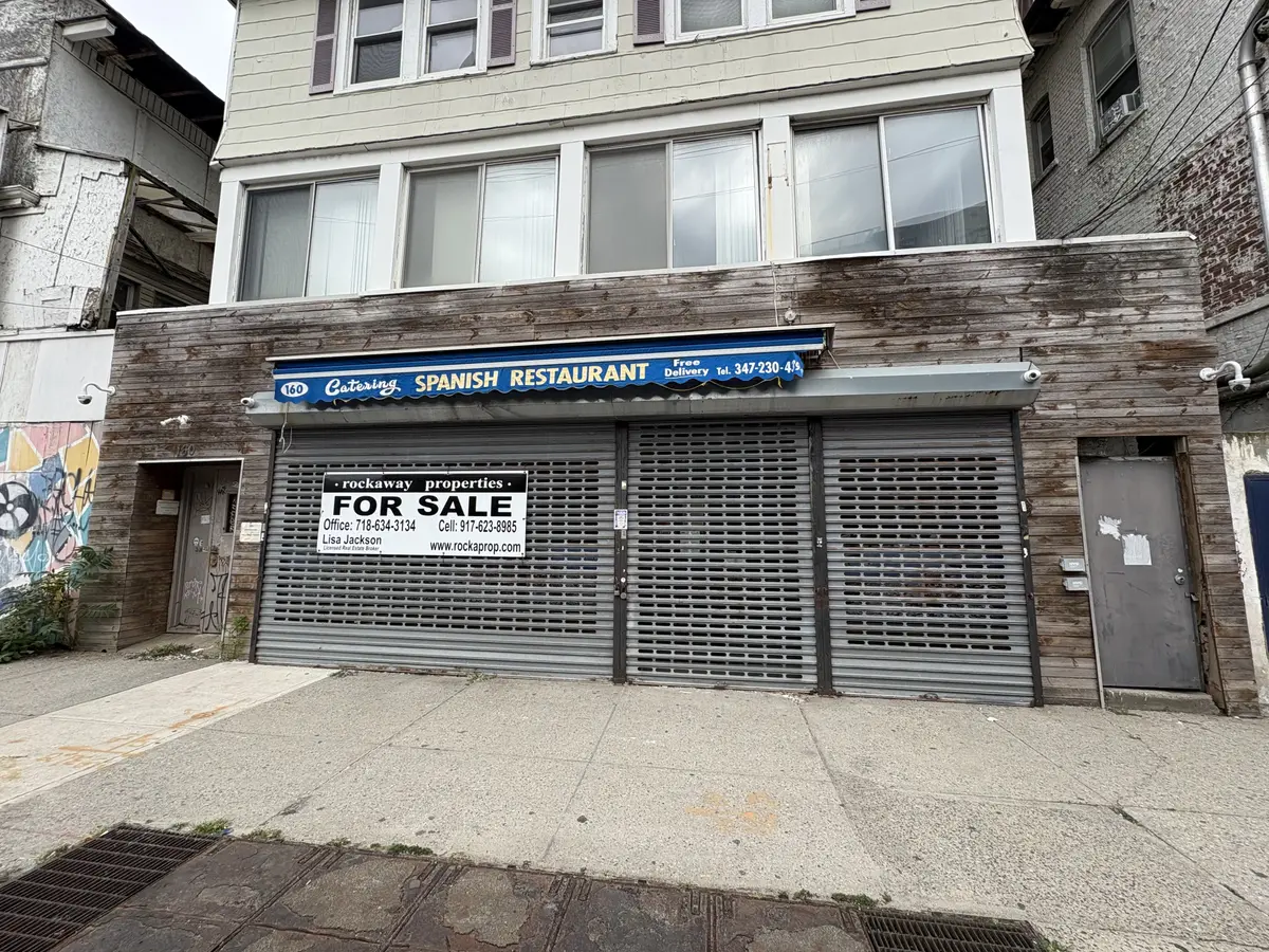 160 Beach 116th St, Rockaway Park, NY 11694-2410