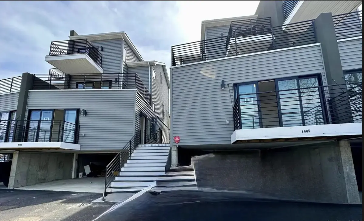 86-05 Beach Channel Drive, Rockaway Park Ny 11694,