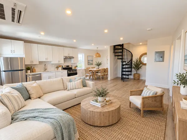 512 Beach 130th St #3B, Rockaway Park, NY 11694-1531