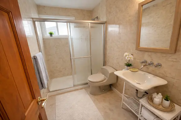 Newport Ave, Rockaway Park, NY 11694