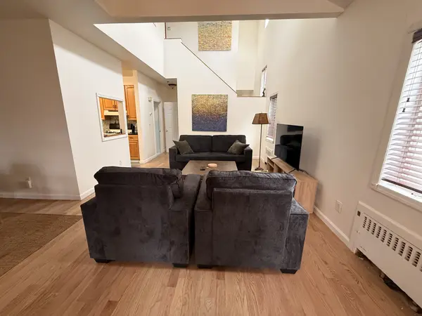 417 Beach 145th St, Rockaway Park, NY 11694-1149