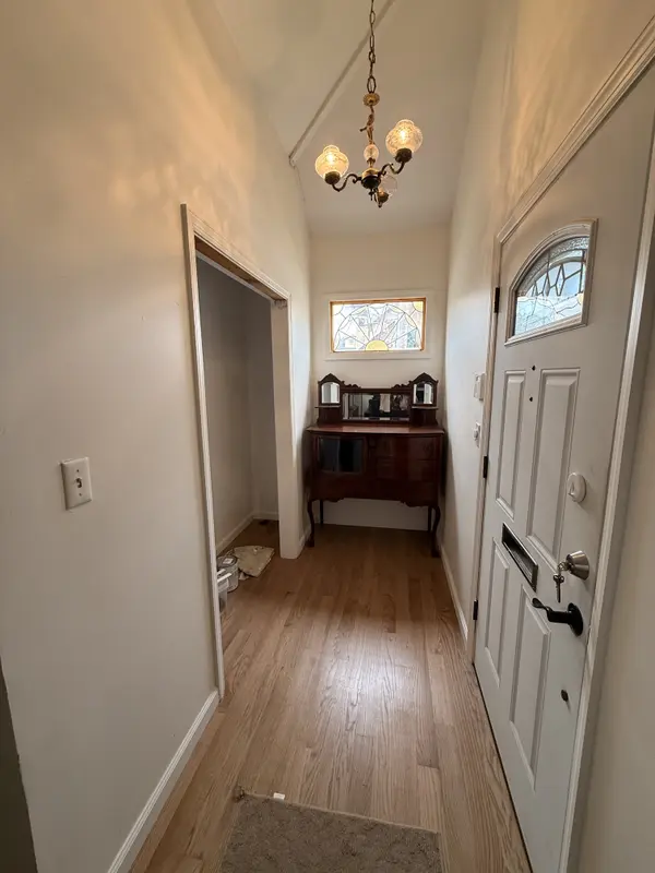 417 Beach 145th St, Rockaway Park, NY 11694-1149