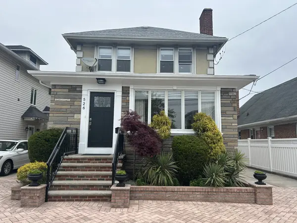 526 Beach 132nd St, Rockaway Park, NY 11694-1414