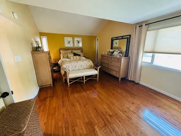 3-12 Beach 149th St, Rockaway Park, NY 11694