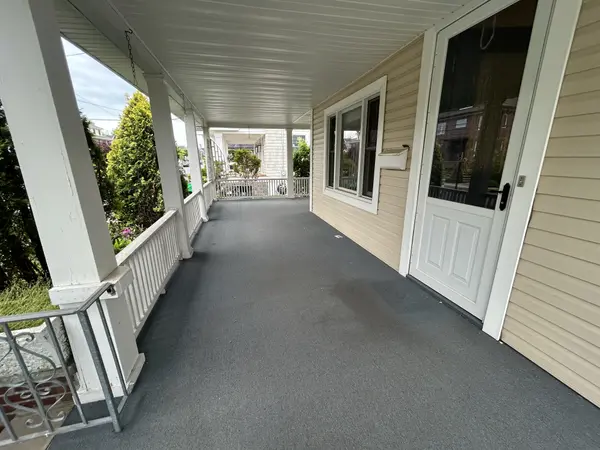 2-41 Beach 133rd St, Rockaway Park, NY 11694