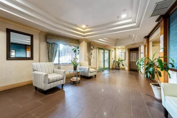 136 Beach 117th Street #410, Rockaway Park, NY 11694