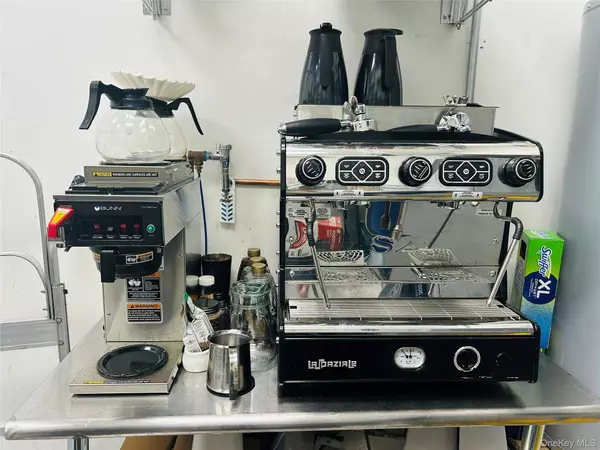 431B Beach 129th ST, Belle Harbor, NY 11694